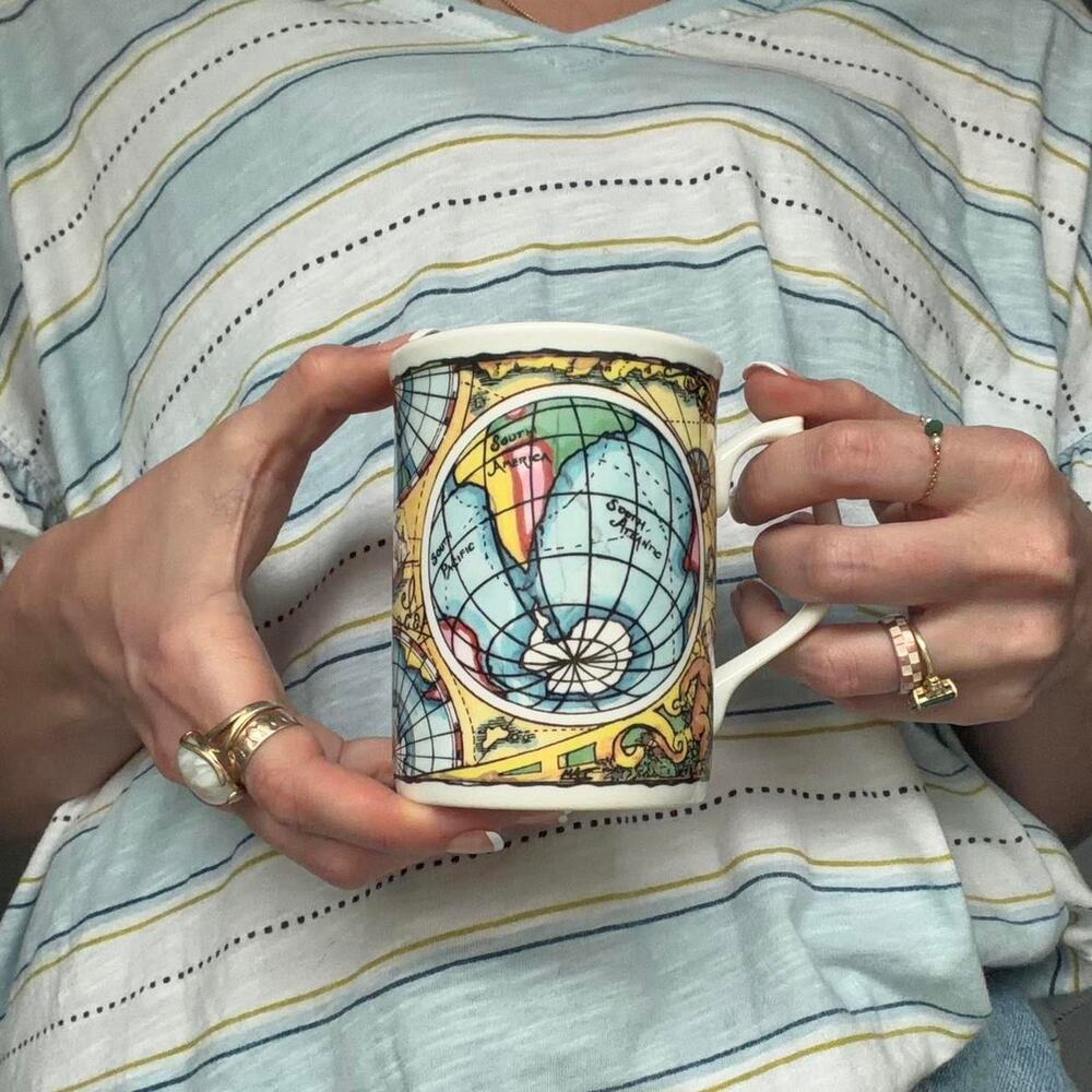 Duchess fine bone china atlas
